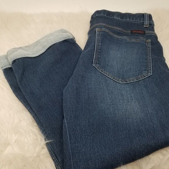 16 Regular Wrangler Authentic Denim. - Picture 3 of 13